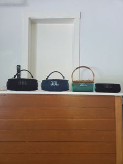 JBL Speakers charge 6 flip 6