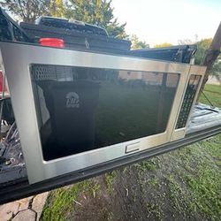 Microwave Frigidaire, Microondas 