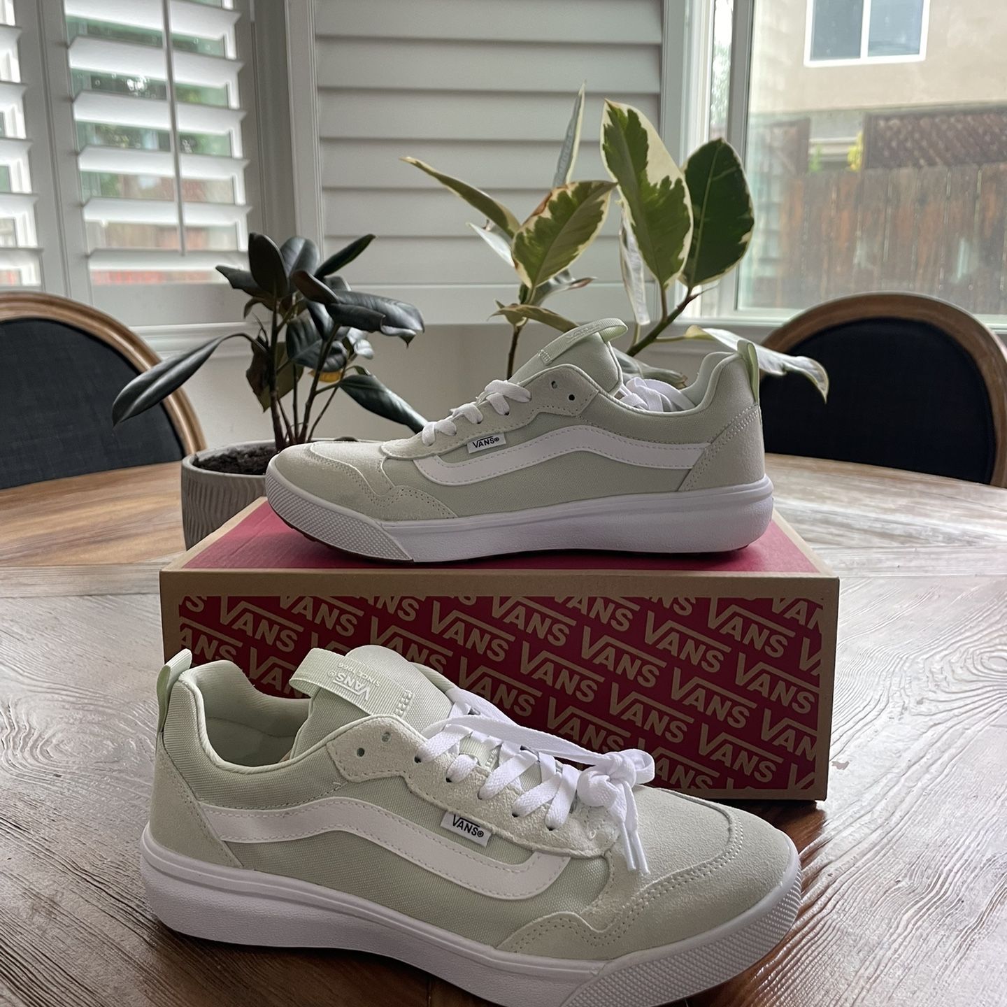 Vans - Women’s Size 11 