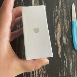AirPod Gen 2 