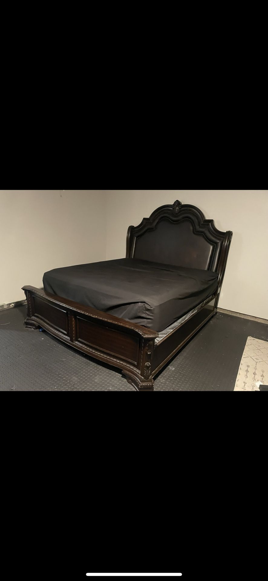 King Bedroom Set