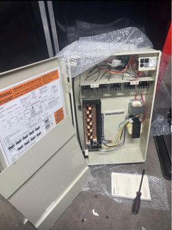New intellicenter with digital display and ScreenLogic w/ intellichlor transformer and surge board