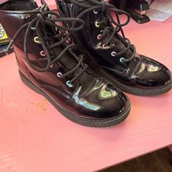 Girl Boots 