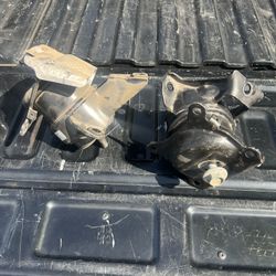 Motor Mounts