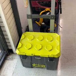 RYOBI PACKOUT TOOLBOX