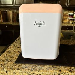 Cooluli Mini Fridge