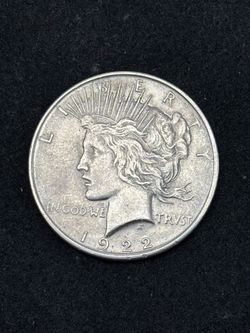 1922 Peace Silver Dollar -- STELLAR NEAR-UNCIRCULATED COIN! — SHIPPING AVAILABLE!!