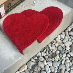 2 Valentine Rugs 