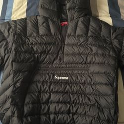 Supreme Puffer Jacket 