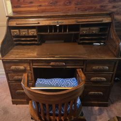 Roll Top Desk 