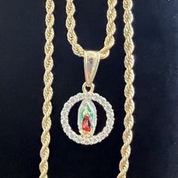 Medalla De La Virgencita A La Venta De Oro Laminado 
