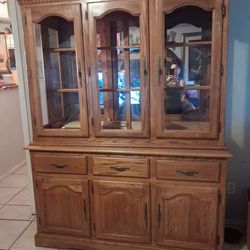 Chinera / China 6 Peices Solid Oak Wood $200