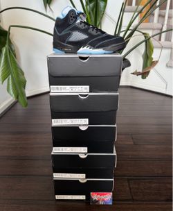 Jordan 5 Retro Black University Blue UNC GS Size 4-7Y
