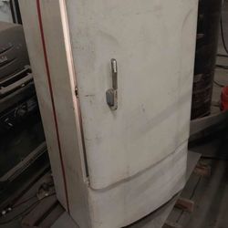 Westinghouse Fridge