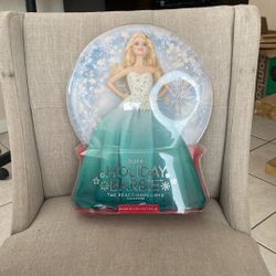 2016 Holiday Barbie