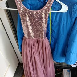 CUTE LITTLE SIZE 5 DRESSES BOYS JACKET GIRLS JACKET  ALL FOR $5 EACH