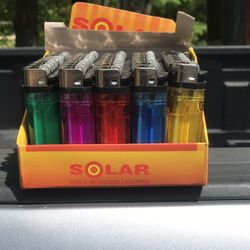 48 Brand New Lighters 10$