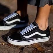 Vans Sneakers 