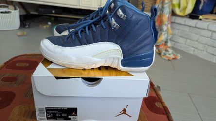 Air Jordan 12 Size 5Y Not Original Box