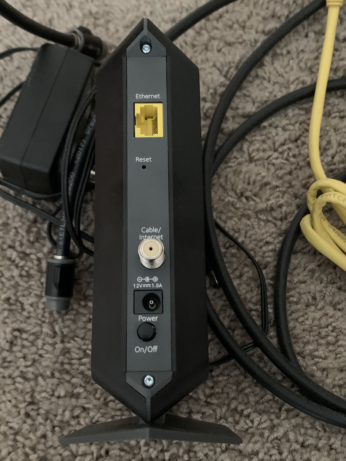 Netgear cm-700 modem compatible with xfinity Comcast