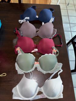 5 Victoria’s secret bras 34B