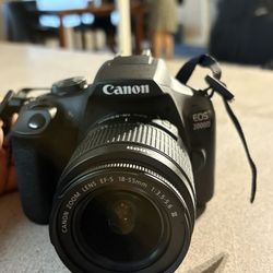 Canon Eos 2000D