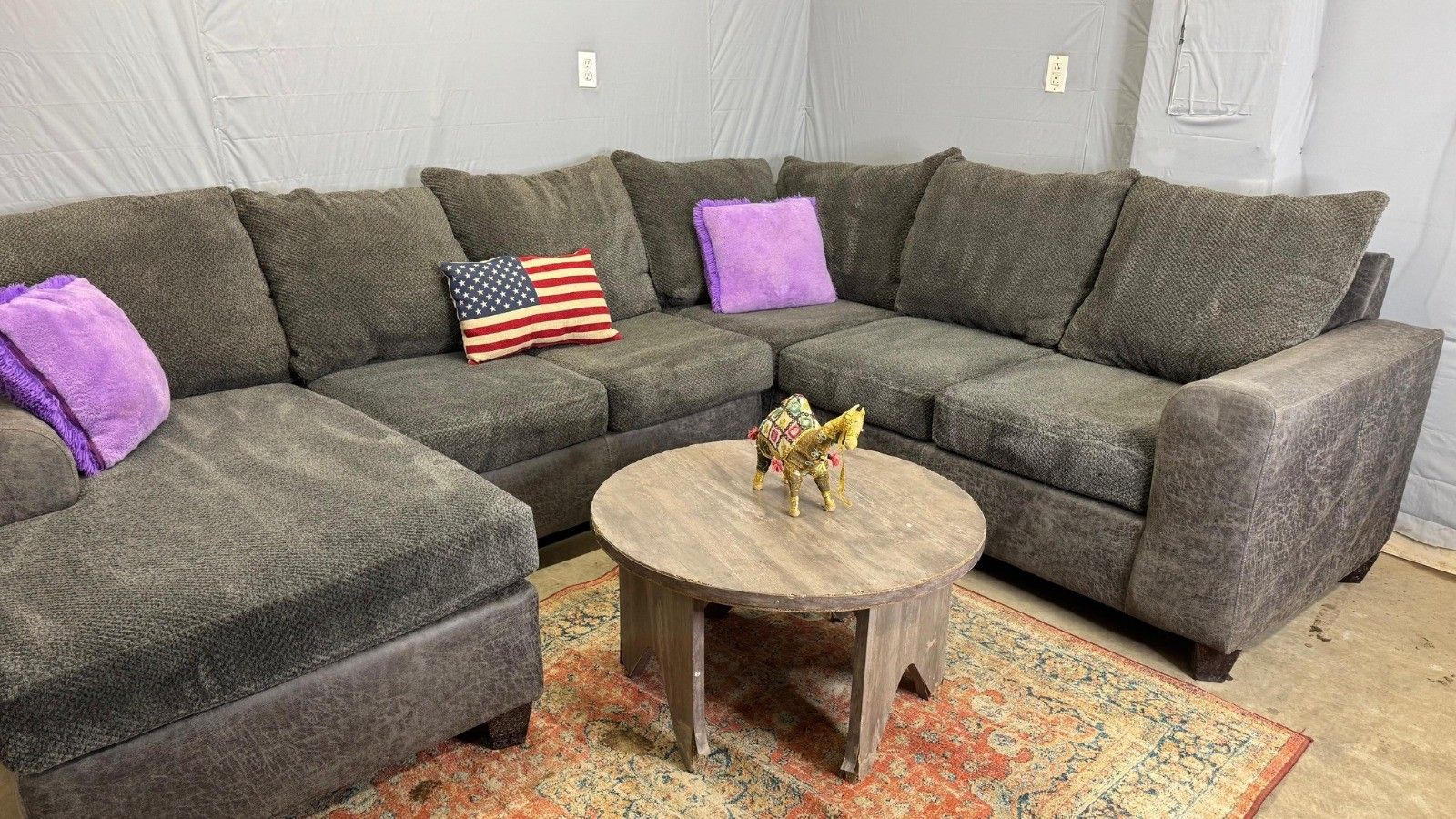 🛋️💥 Reversible Chaise Sectional With Ottoman And Swivel Chair 🛋️💥 Free Delivery And Financing