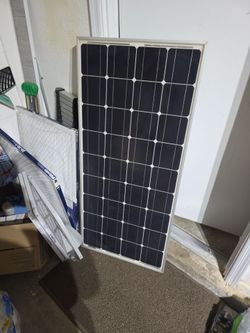 100 watt solar panel
