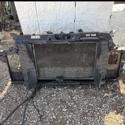 2013 Hyundai Elantra 2.0 complete radiator support Fans,Condenser, radiator