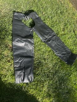 Frontier leather Chaps XX Small black side zip adjustable