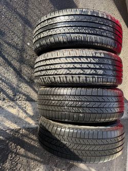 Set of 4 tires  size 225/55R19