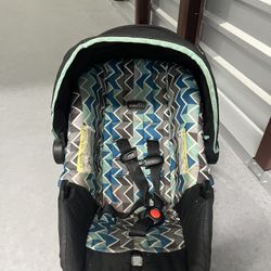 Evenflo Infant Car Seat w/ Base