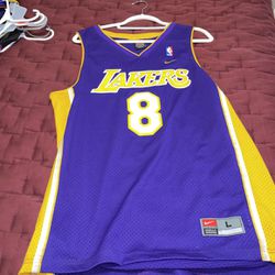 Early 2000s Nike LA Lakers Kobe Bryant