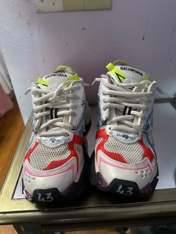 Balenciaga Runners size 43