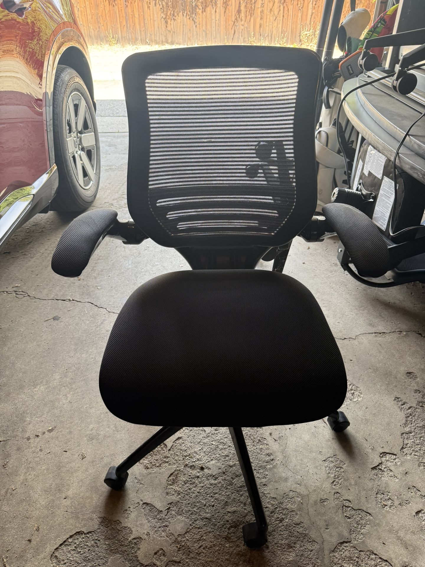 Black Rolling Office Chair