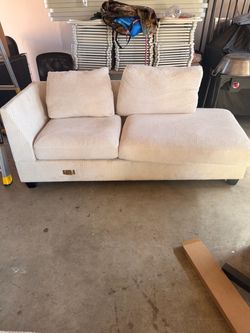Couch for free, only serious injuries