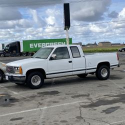 GMC SIERRA 2500 Short Bed