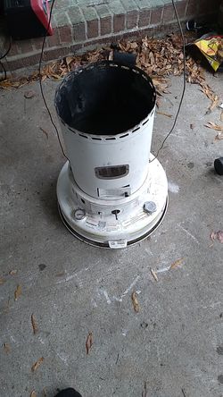 DH2304 kerosene heater