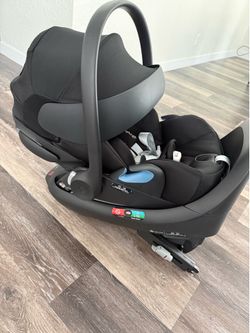 Cybex Cloud G Lux ( reclining) car seat