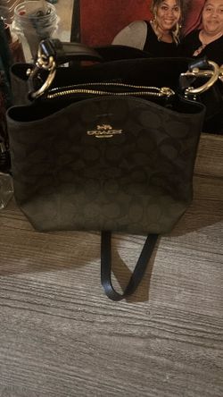 Coach Cross Body Medium