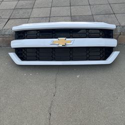2015-2019 Chevrolet Silverado Front Grille 2500 HD