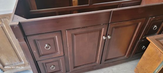 Bathroom Vanity