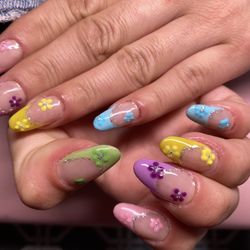 Nails !!