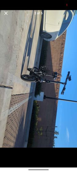 Custom High-Performance Scooter - 44MPH - 50 Mile Range - Dual Battery 23Ah