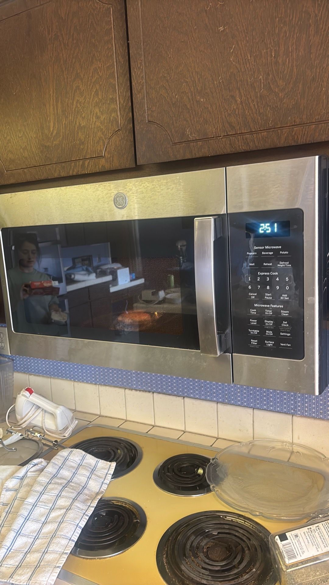 GE microwave