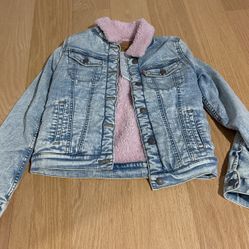 Girls Levi’s Jean Jacket With Fleece Lining 