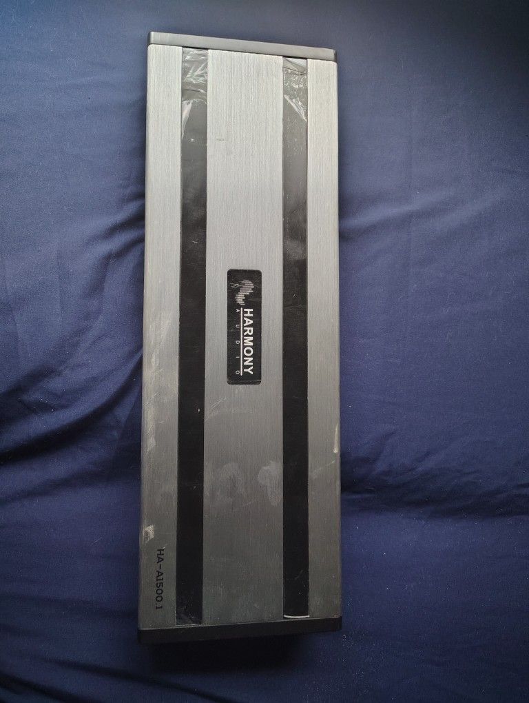 800 Watt Harmony Amplifier