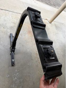 Reese Outfitter 4 bike carrier 2” hitch