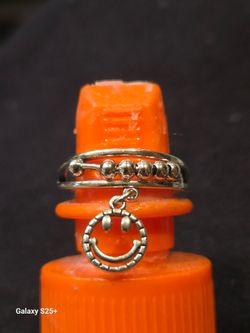 fidget ring happy face charm