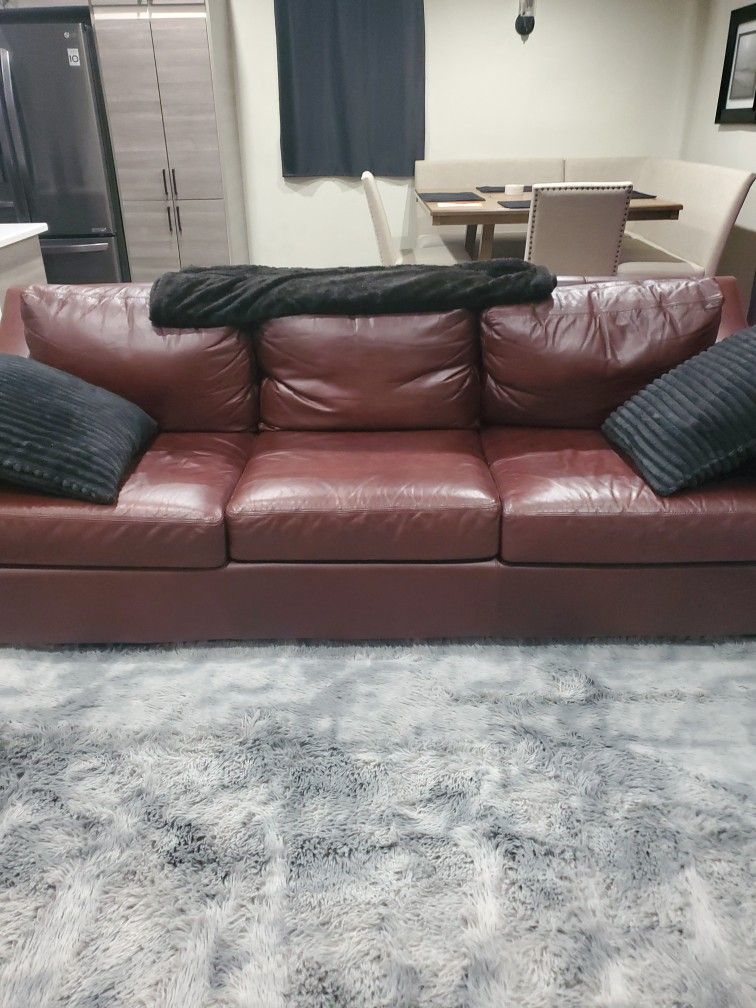 Pottery Barn Leather Sofa